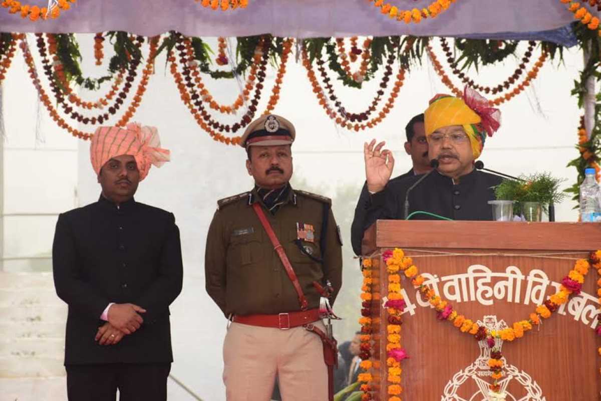 ऊर्जा मंत्री प्रद्युम्न तोमर ने गणतंत्र दिवस पर ग्वालियर में फहराया राष्ट्रध्वज